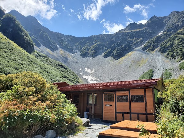 Karasawa Hutte