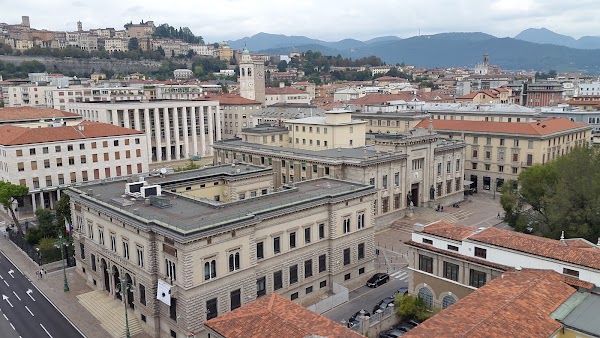 Torre dei caduti 2