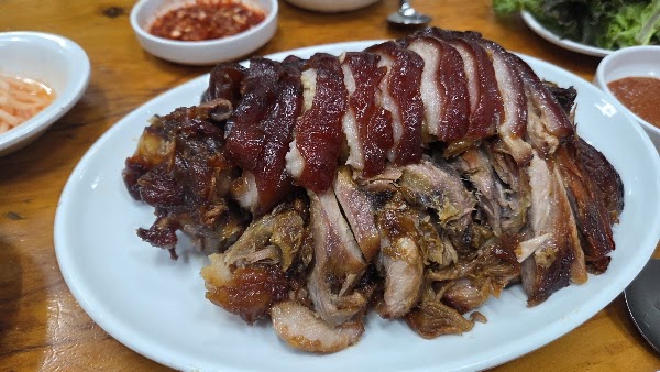 Seongsu Braised Pork Feet 2
