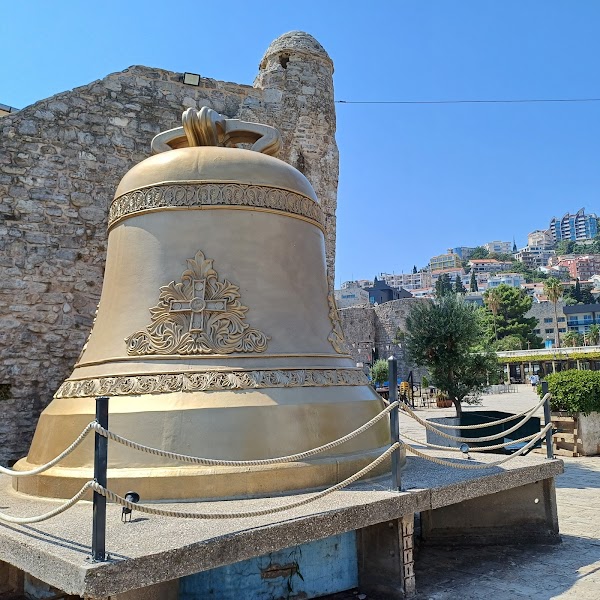 Bell (The Long Ships) 1