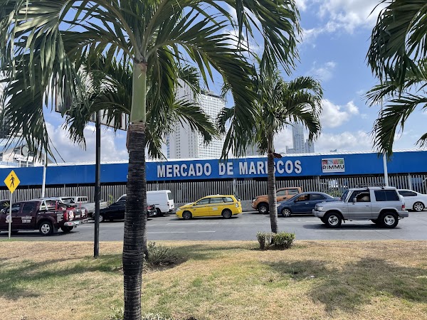 Mercado De Marisco Cinta Costera 1