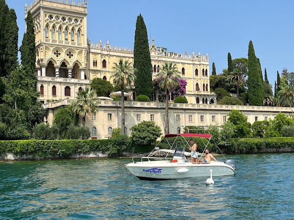 Garda Boat Rental Boats