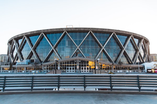 Oakland Arena 1