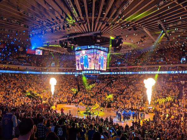 Oakland Arena 4