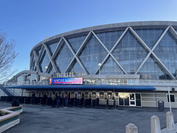 Oakland Arena 3