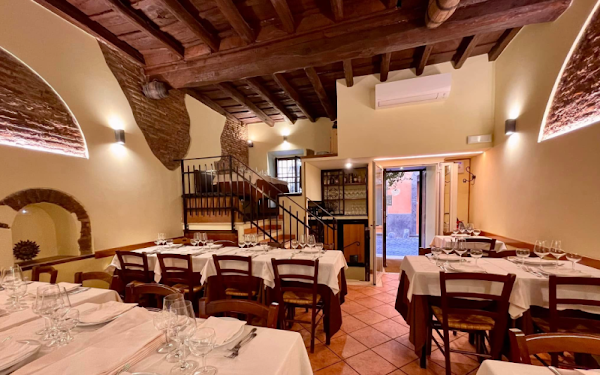 Ristorante le Mani in Pasta 1