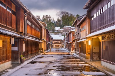 Higashi Chaya District