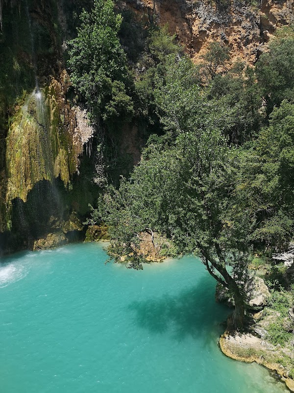 Cascade de Sillans 2