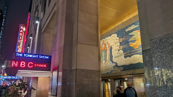 Rockefeller Plaza 4