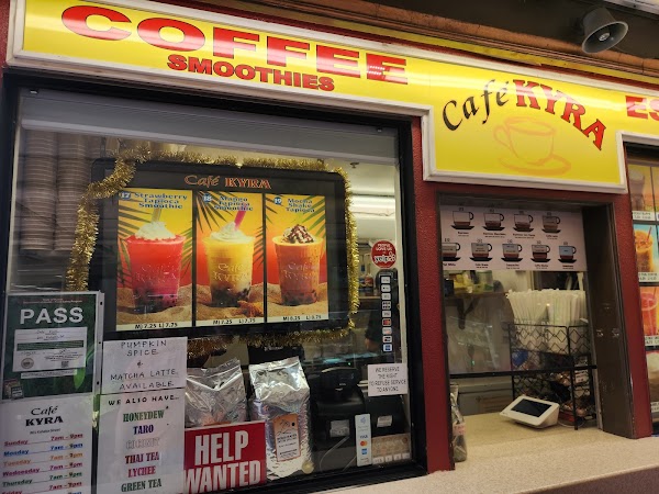 Cafe KYRA