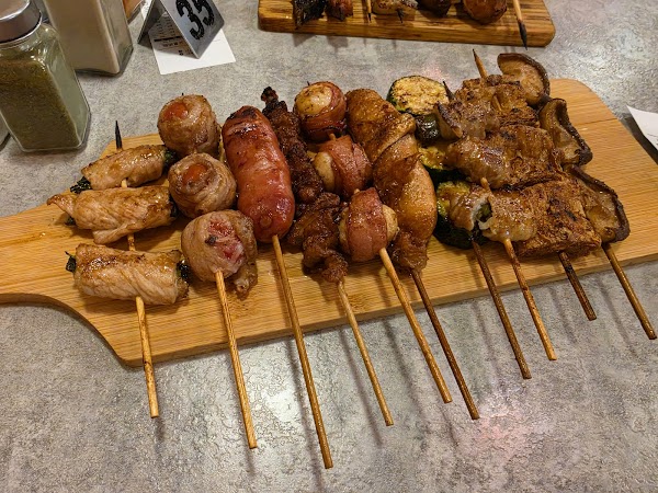 品都串燒攤 忠孝 3