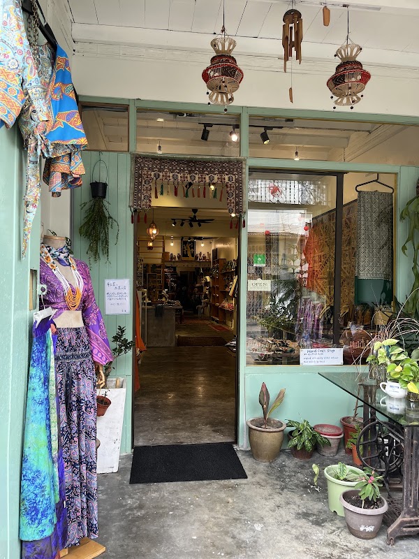 Kashmir boutique cafe