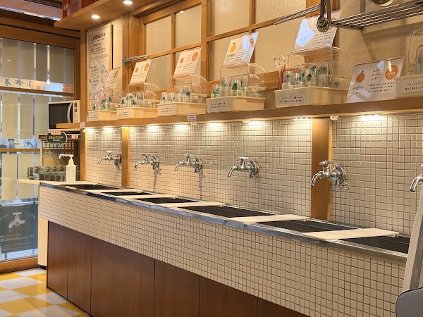 Ehime's Dining Table 1970 2