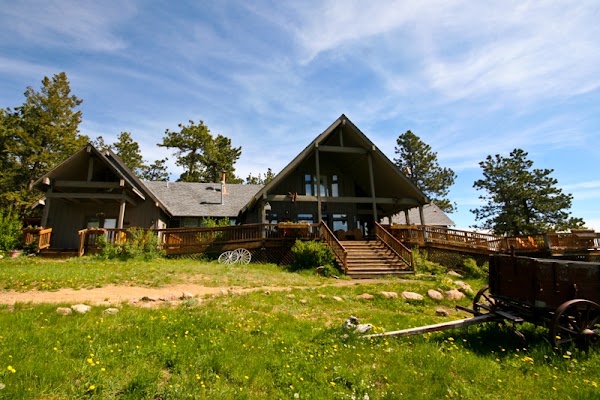 Sundance Trail Ranch (formally Sundance Trail Guest Ranch)