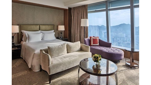 The Ritz-Carlton, Hong Kong 5