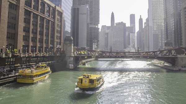 Chicago Water Taxi