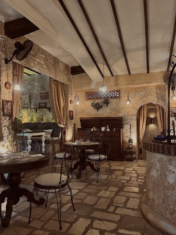 L'Osteria Pizza e Cucina Uluwatu 2