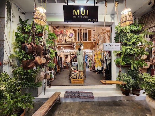 MUI THE LABEL