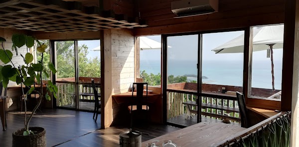 Cafe Lodge 1