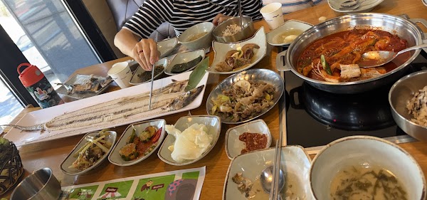 Jungmun Saekdal Whole Cutlassfish Restaurant 4