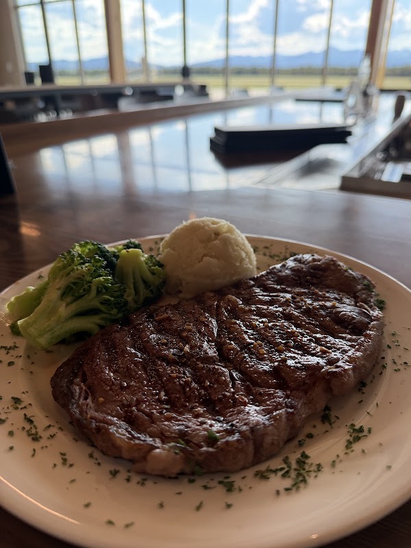 Serenity Bistro 4