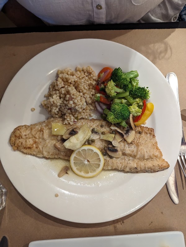 Serenity Bistro 3