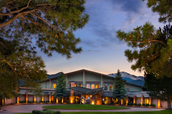 Garden of the Gods Resort