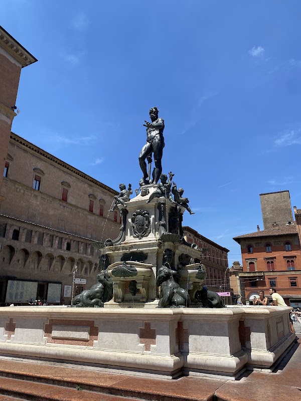 Fontana del Nettuno 5