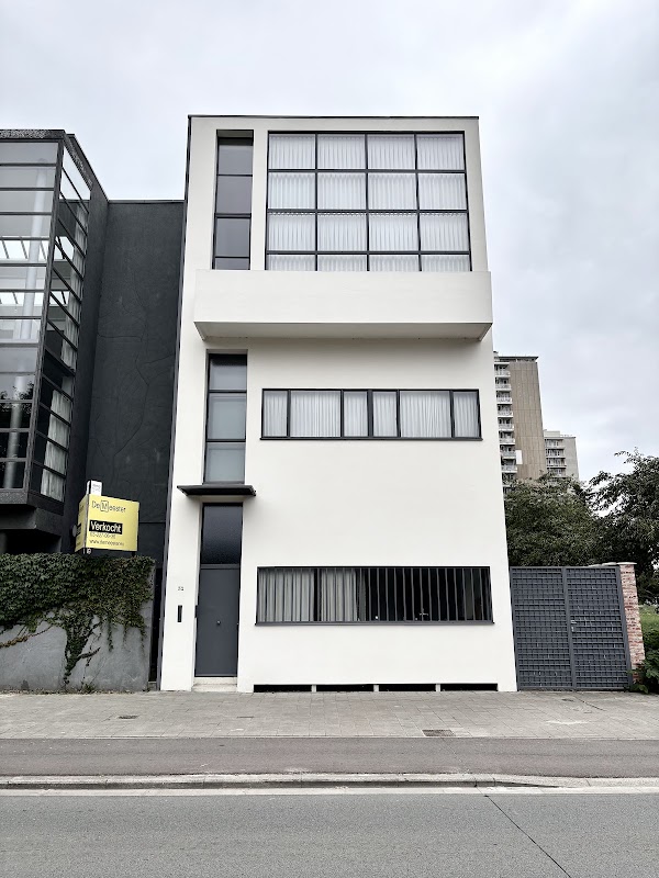 Maison Guiette - Le Corbusier 1