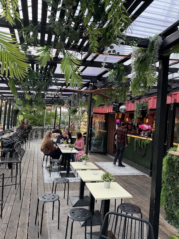 Transit Rooftop & Bar