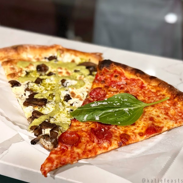 Lucia Pizza Of SoHo 3
