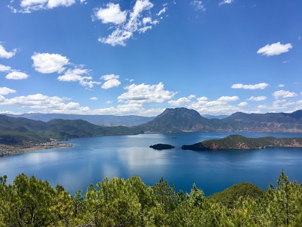 Lugu Lake 4