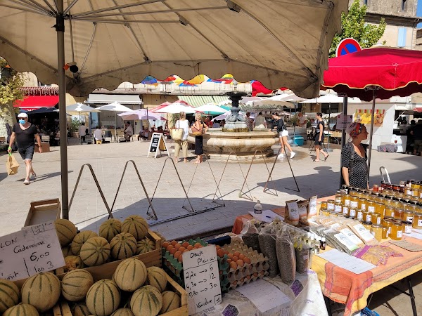 Apt Marché 5
