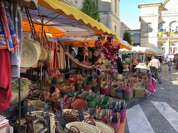 Apt Marché 3