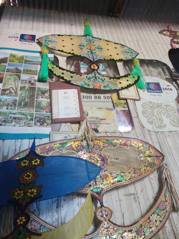 Galeri Wau Pak Sapie and Sons 2