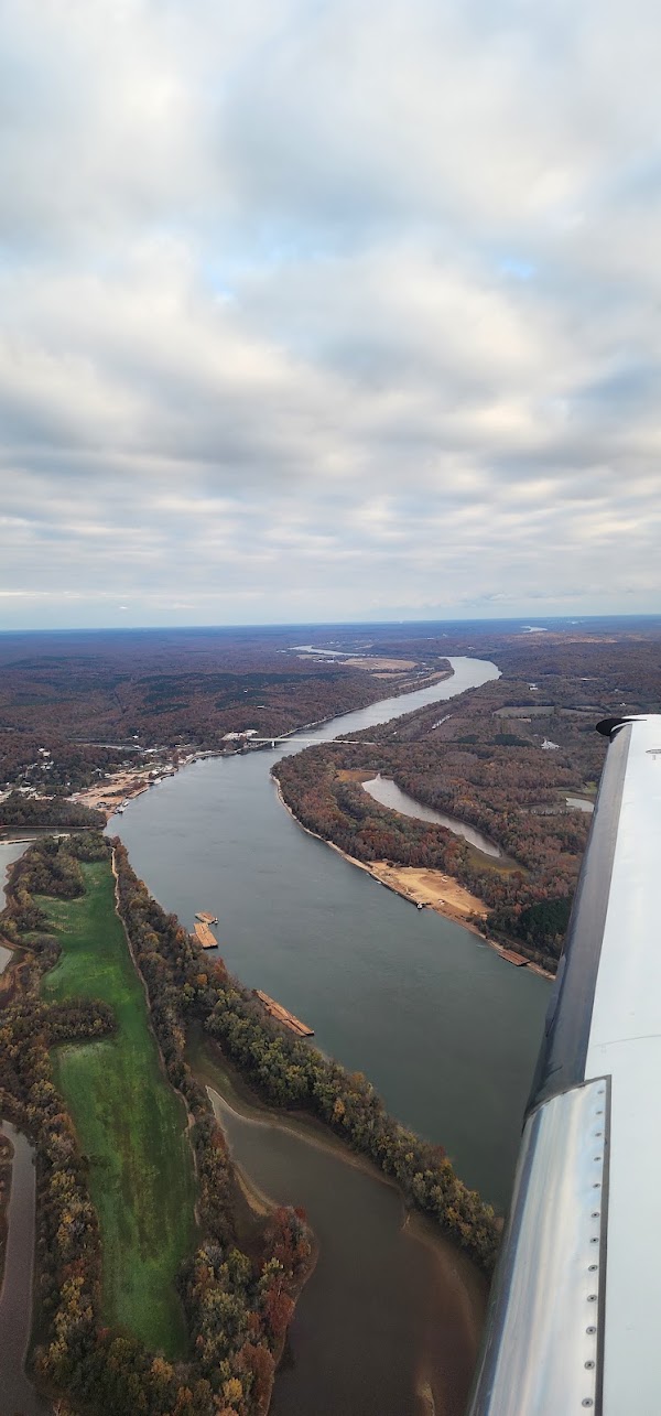 Tennessee River