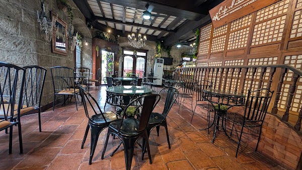 Cafe Intramuros 1