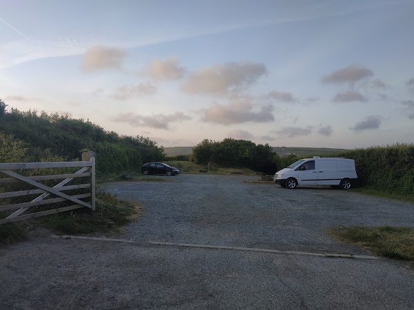 Snapes Point National Trust Car Park 3