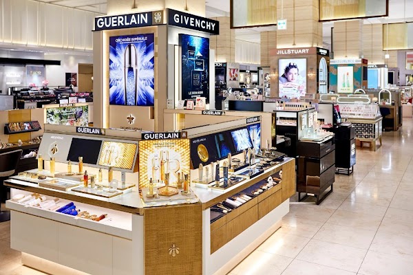 Takashimaya 3