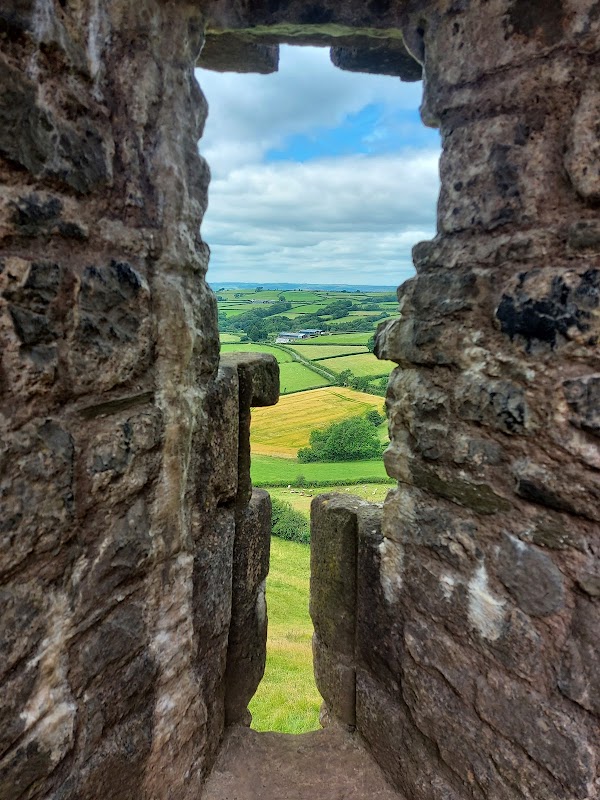 Carreg Cennen Castle 4