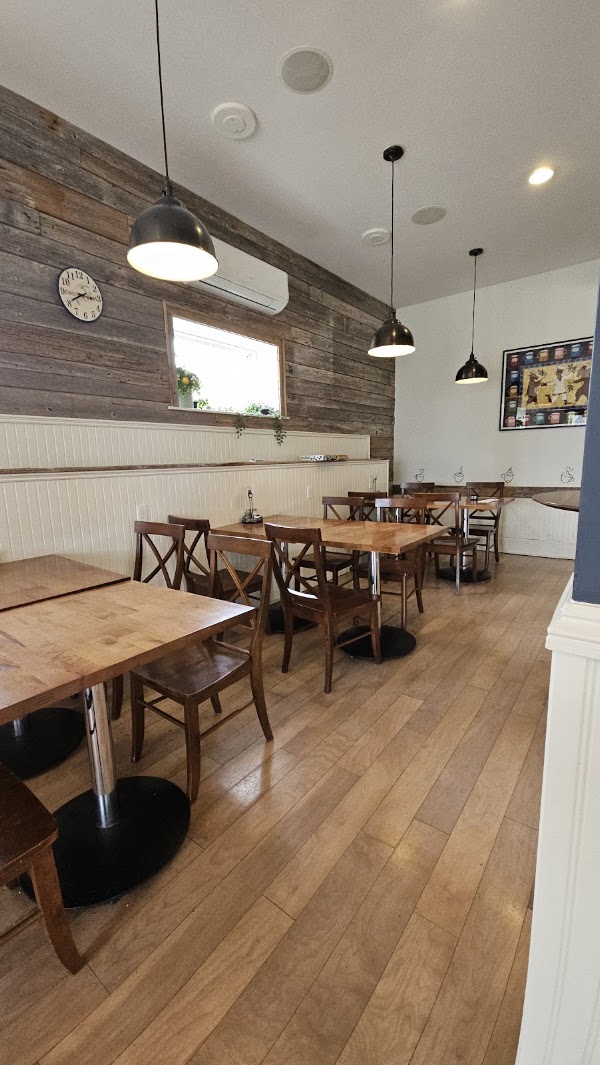 The Dancing Goat Cafe & Bakery Inverness 2