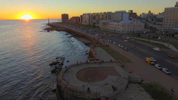Rambla Presidente Wilson 3