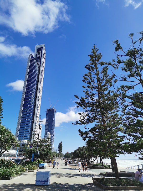 Surfers Paradise 4