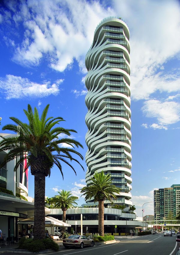 Surfers Paradise 3