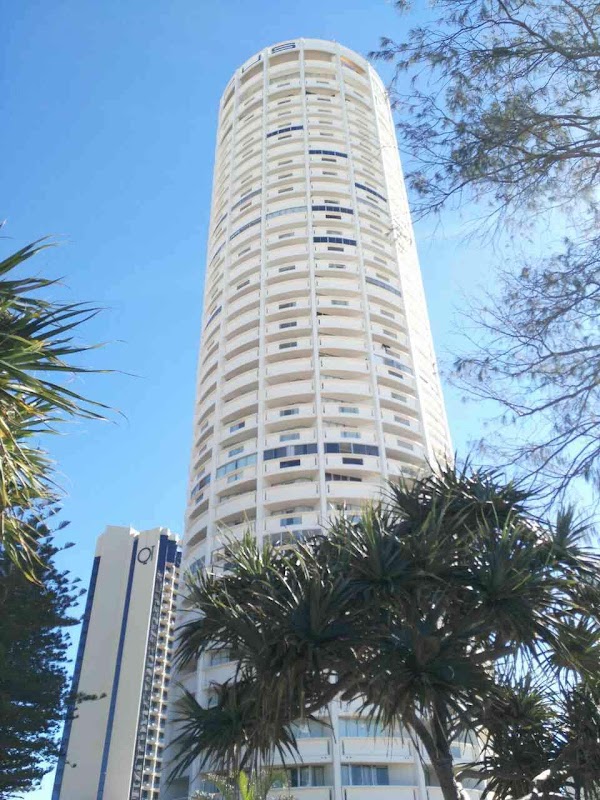 Surfers Paradise 2