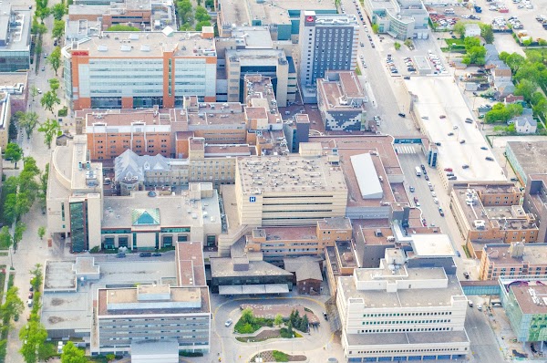 The Children's Hospital of Winnipeg 1