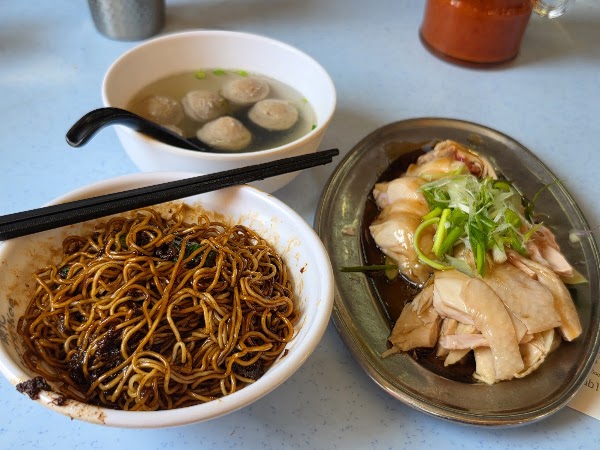 Soong Kee Beef Noodles & Low Yau Kee Porridge 3