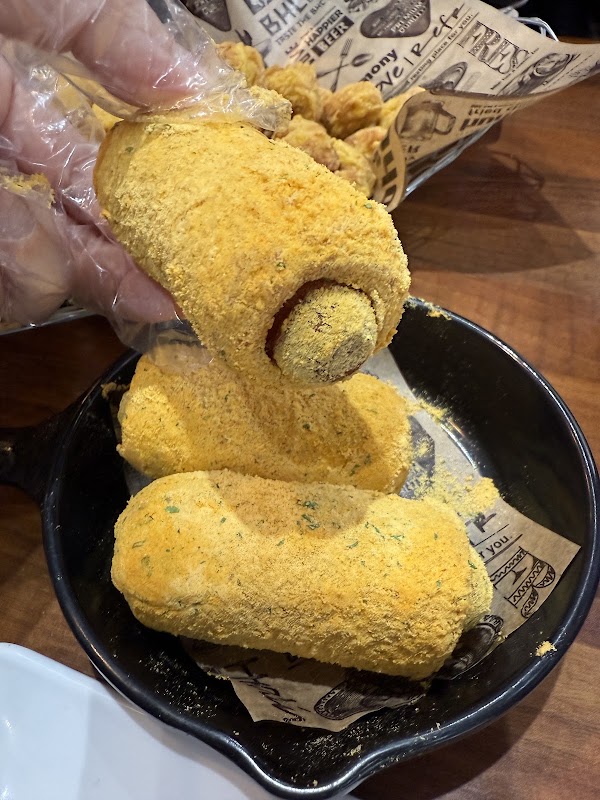BHC치킨 압구정역점 3