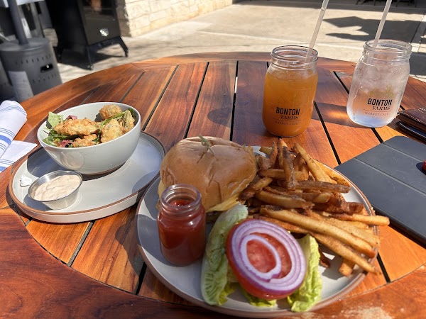 The Market Cafe at Bonton Farms 2