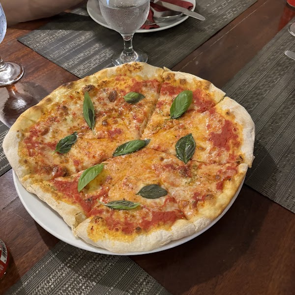 La Luna italian restaurant 4